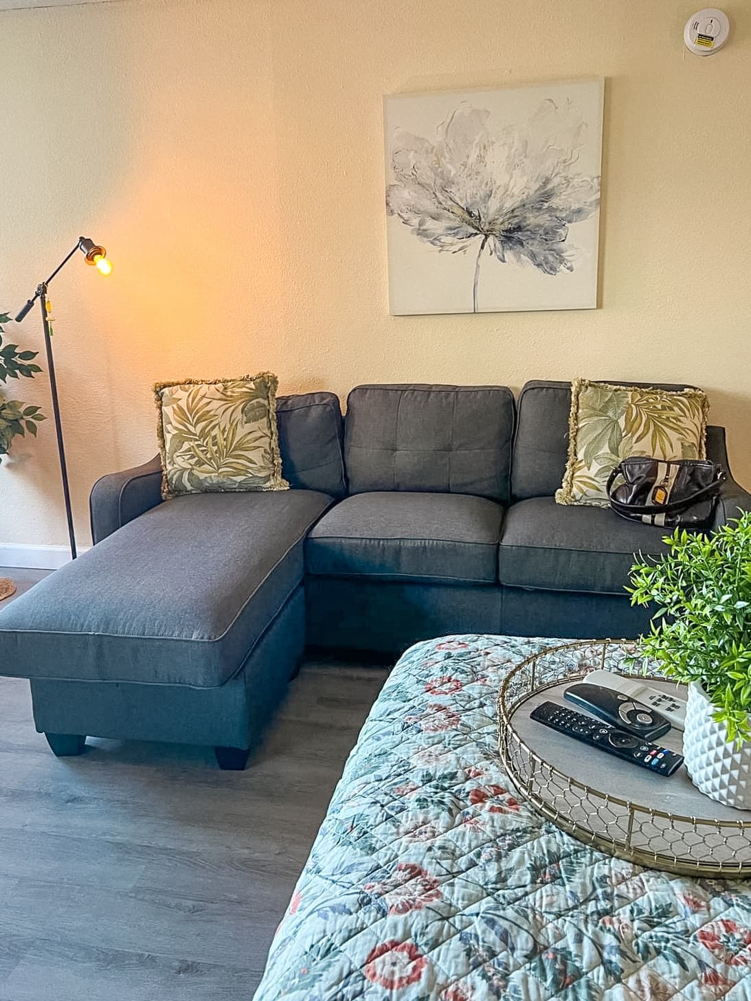 Cozy Studio in Central Waikiki - Photo 3