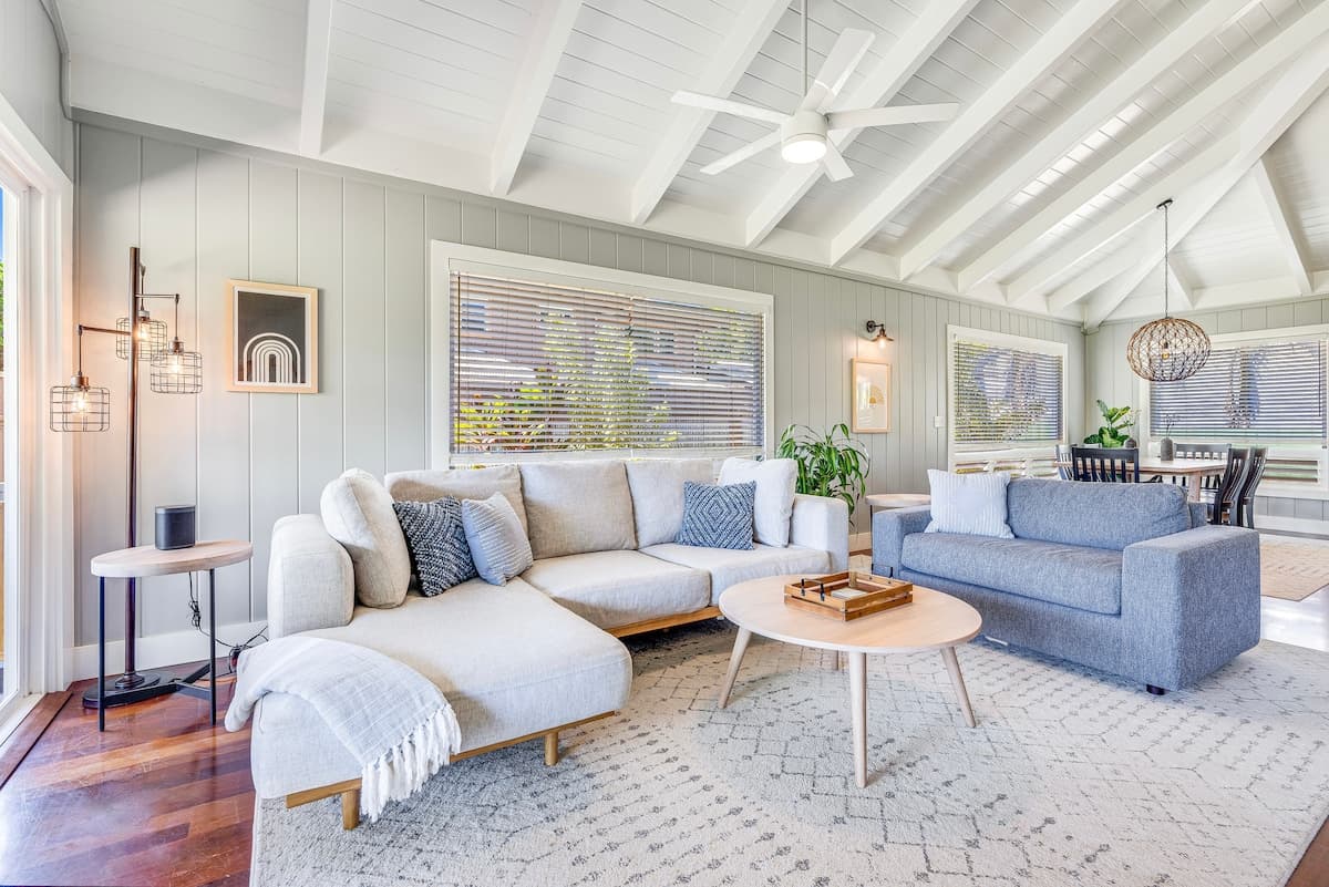 Home in Hanalei · ★4.93 · 2 bedrooms · 4 beds · 2 baths - Photo 3