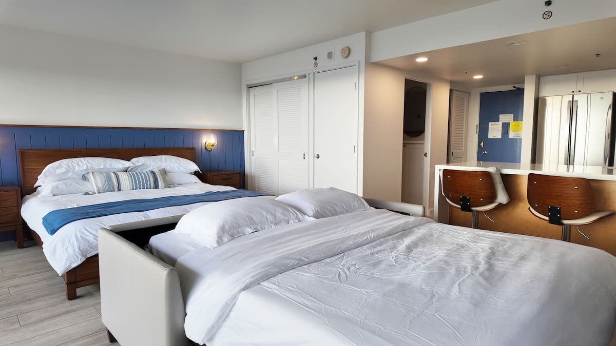 Waikiki Ocean View - Ilikai 808 + Free Parking - Photo 5