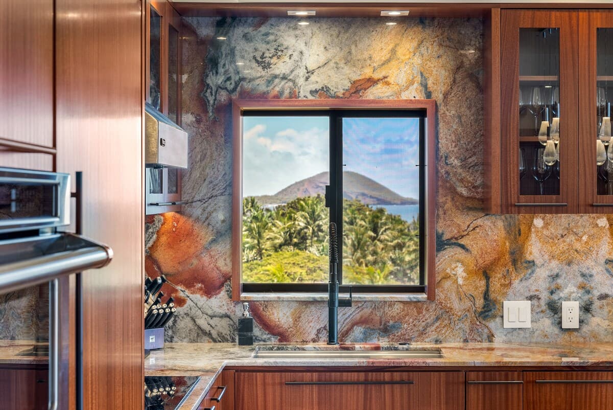 Fabulous Ocean Views - Luxury 2br/2ba Penthouse - Photo 3