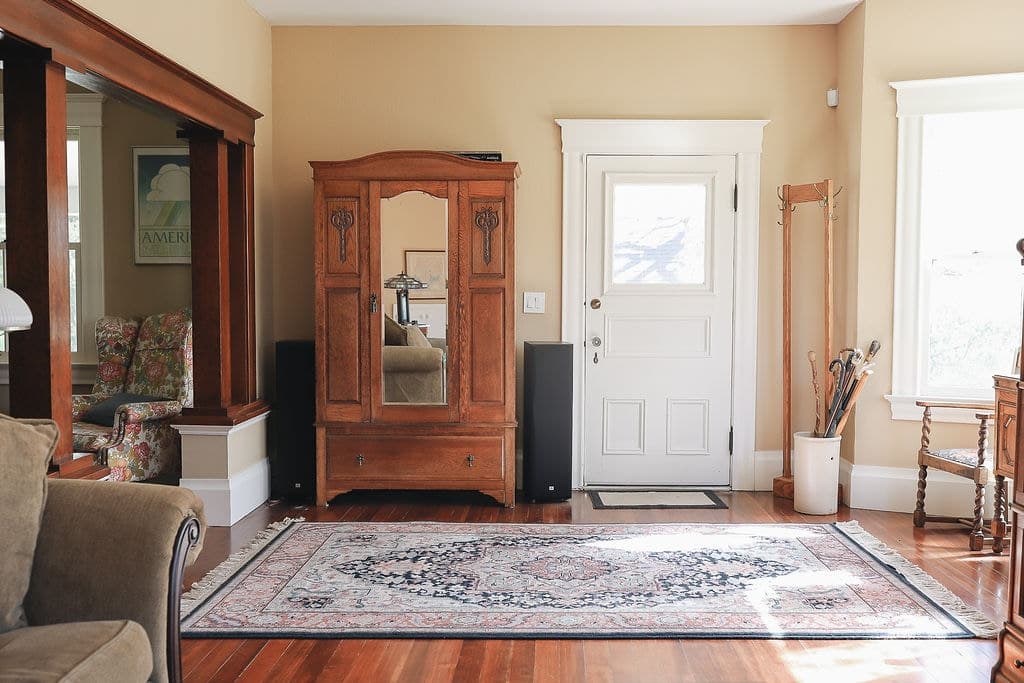 Victorian 1901 Home with Chef's Kitchen & Gardens - Photo 3