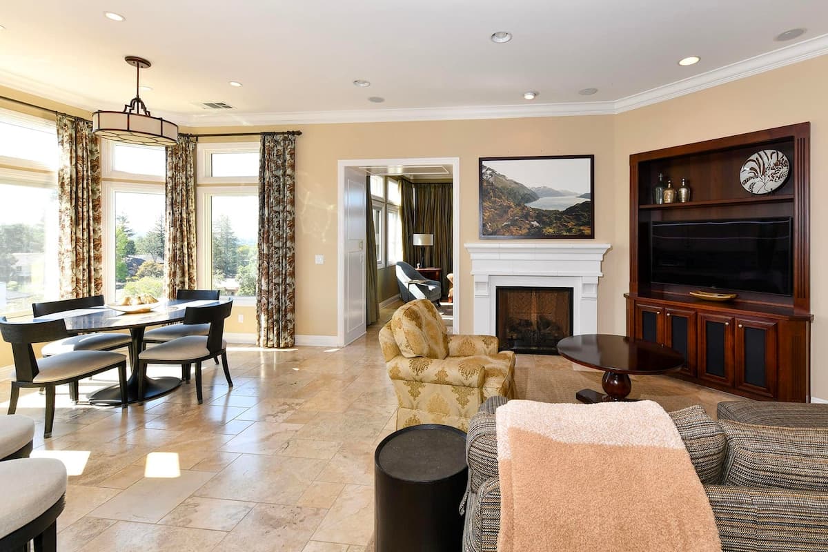 Luxury Napa Estate with Pool, Creek & Valley Views - Photo 3