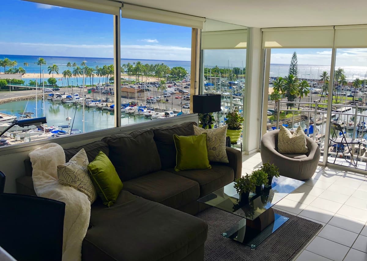 Ocean Front Waikiki Corner 2 X View - Photo 1