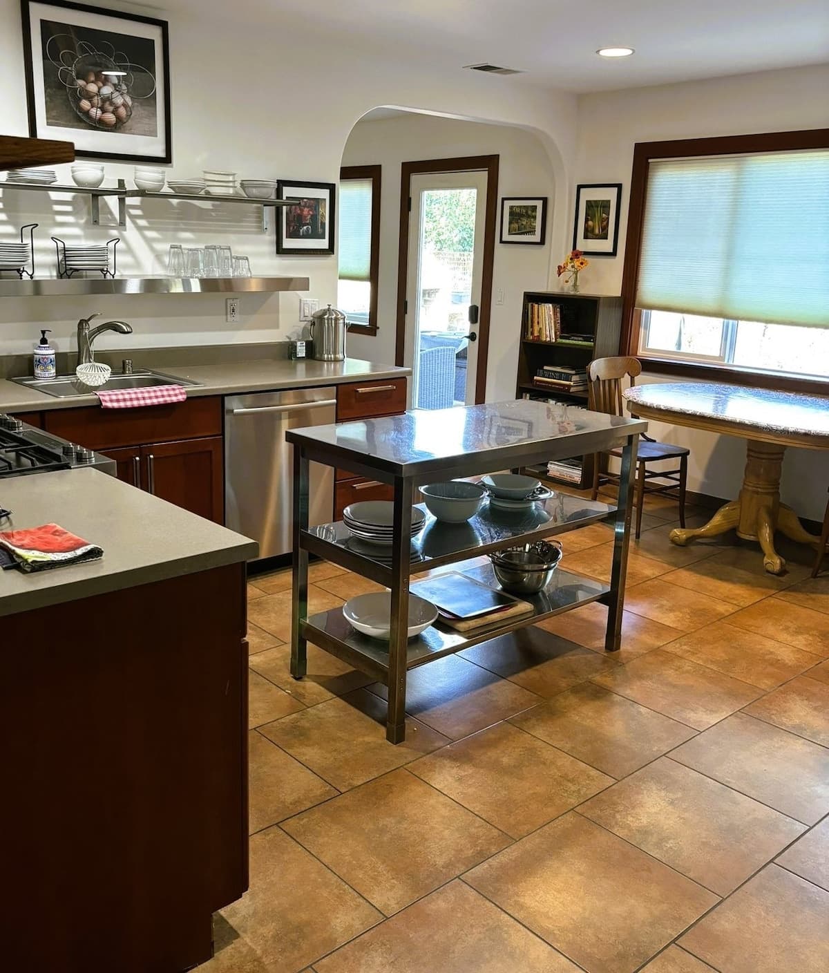 Hyde Road Escape Serene Wine Country Retreat - Photo 3