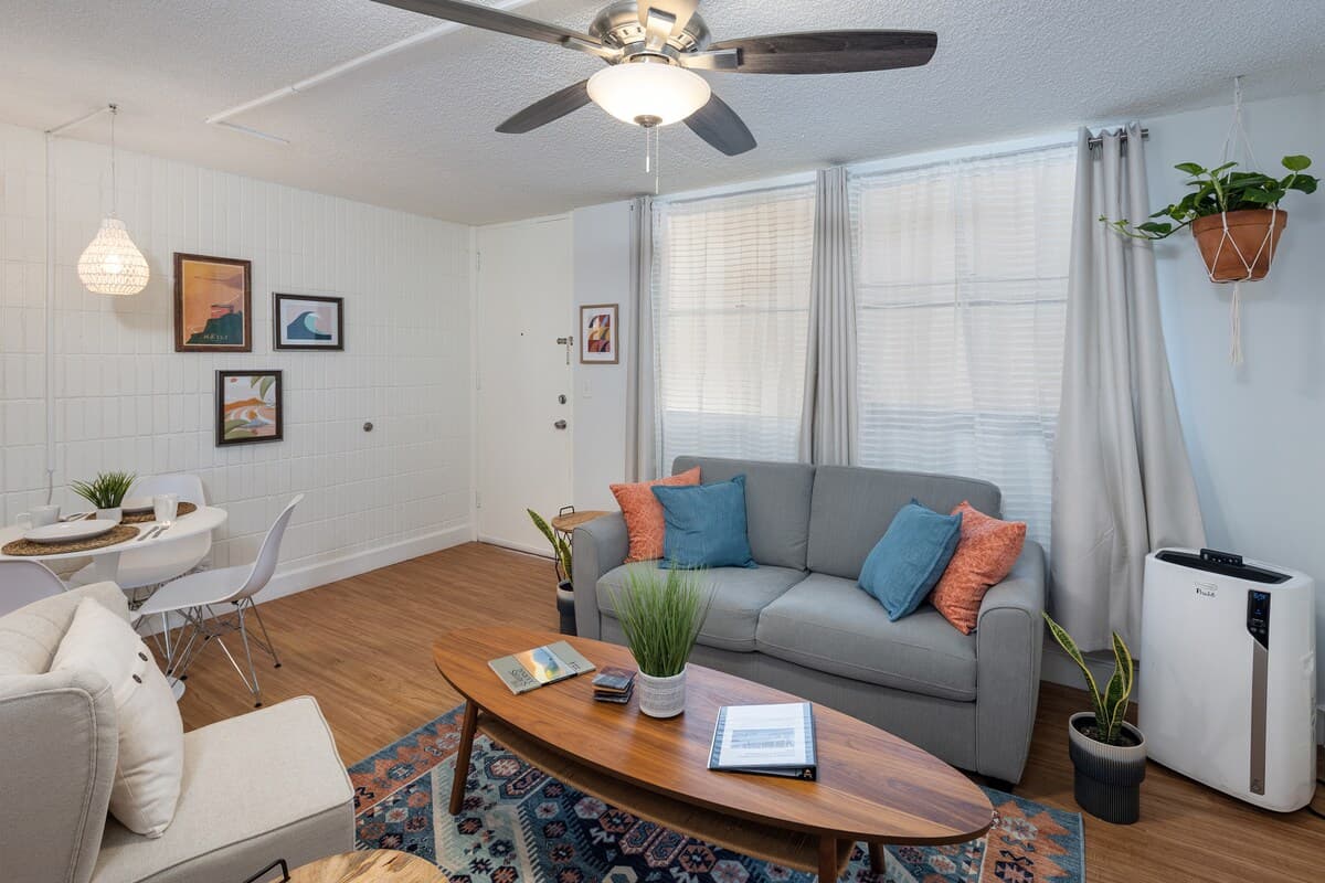 Condo in Honolulu · ★4.71 · 1 bedroom · 1 private bath - Photo 5