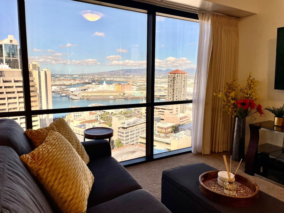 Honolulu Ocean View Abode w/ Parking, AC & Laundry - Photo 3