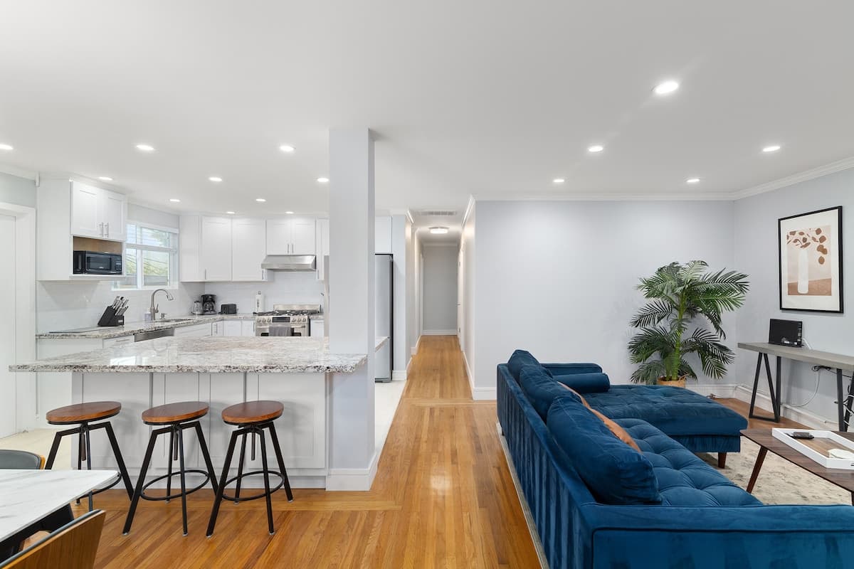 Silicon Valley Home Near FIFA 2026 Stadium - Photo 3