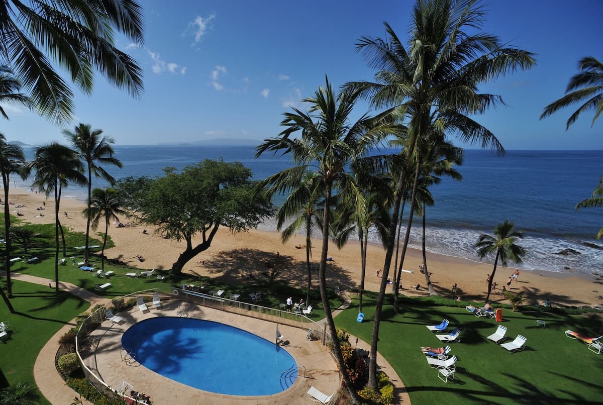 On the beach, South Maui condo - Photo 1