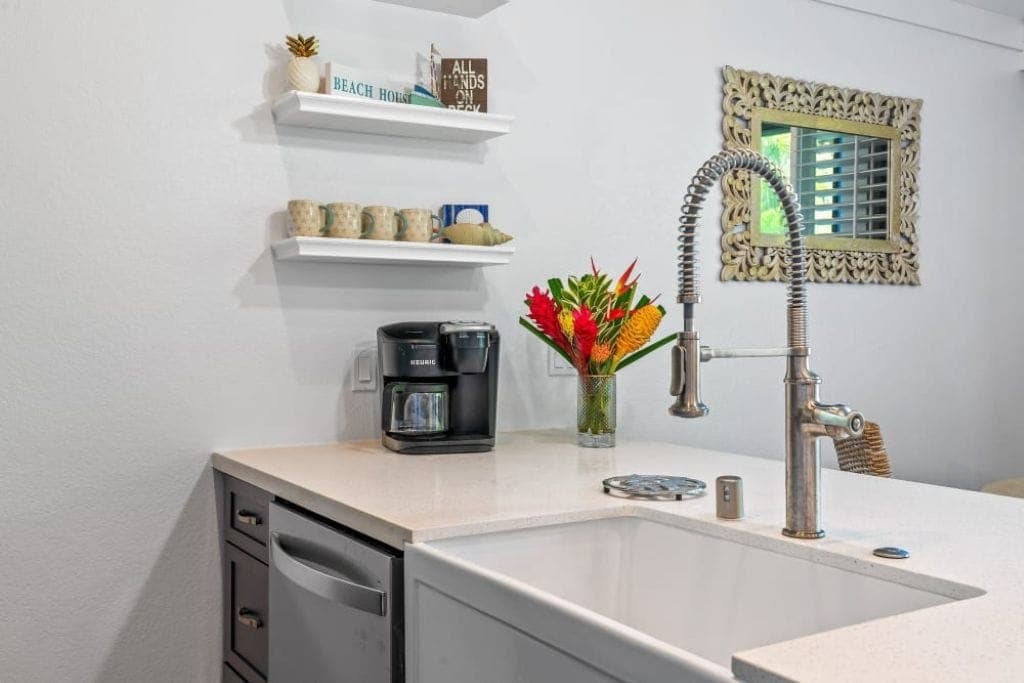 Rental unit in Koloa · ★5.0 · 1 bedroom · 1 bed · 1 bath - Photo 3