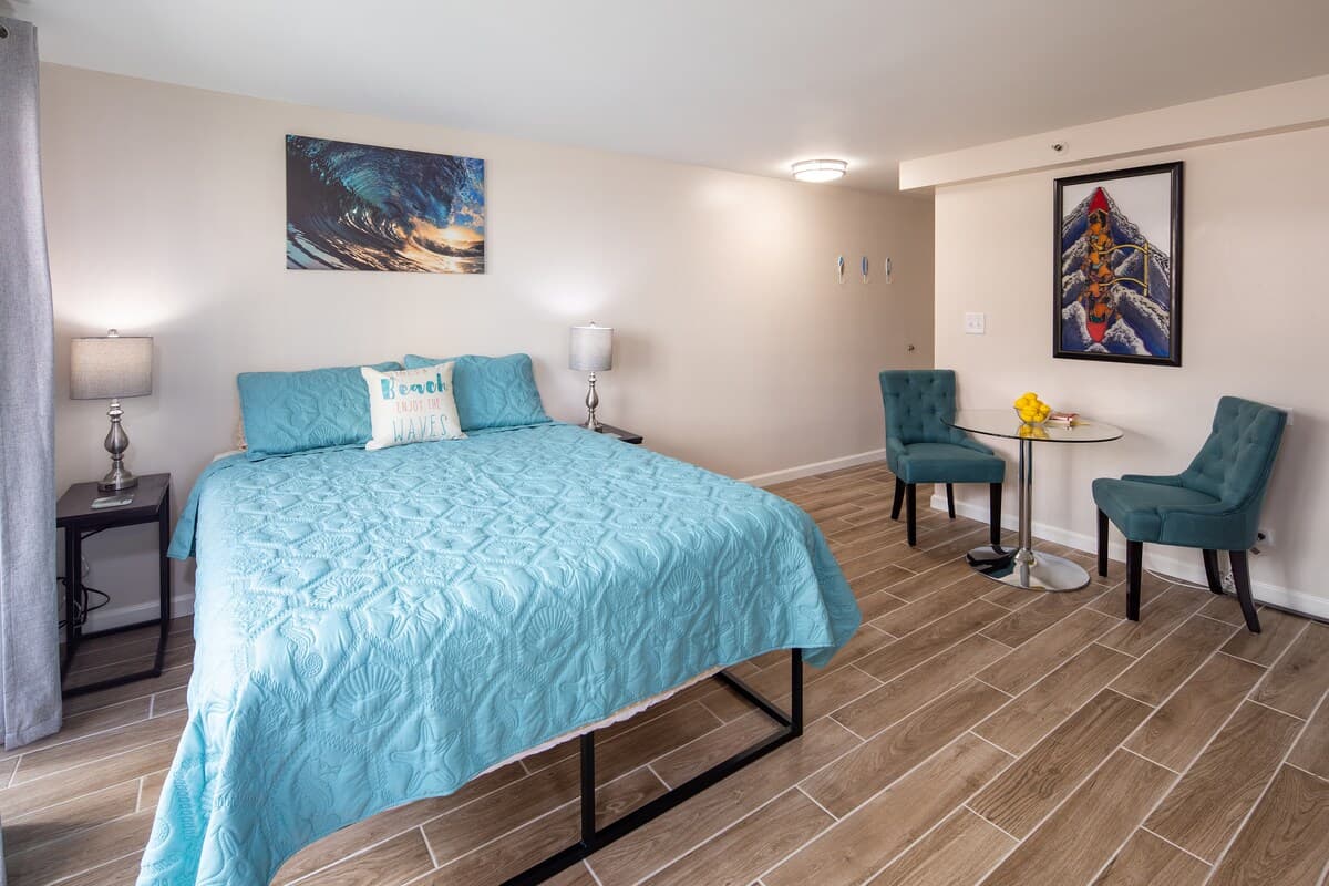 ~501 Aloha Breeze : Cute, Min to Beach w/2 Lanais - Photo 2