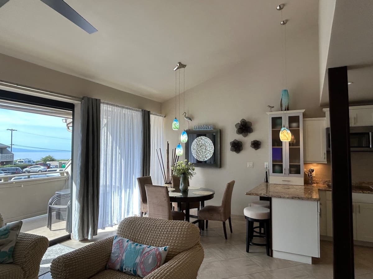 Condo in Kihei · ★5.0 · 2 bedrooms · 3 beds · 1 private bath - Photo 1