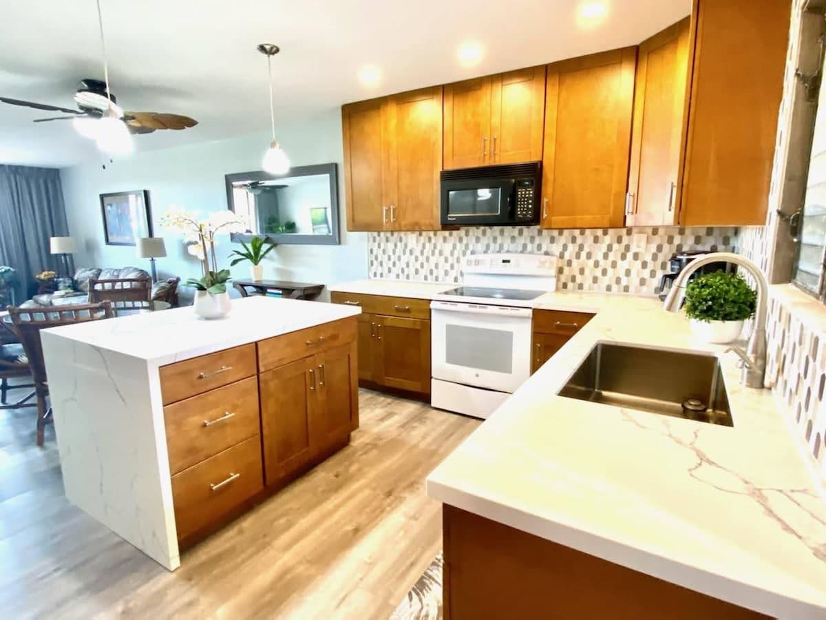 Condo in Koloa · ★4.79 · 2 bedrooms · 4 beds · 2 private baths - Photo 5