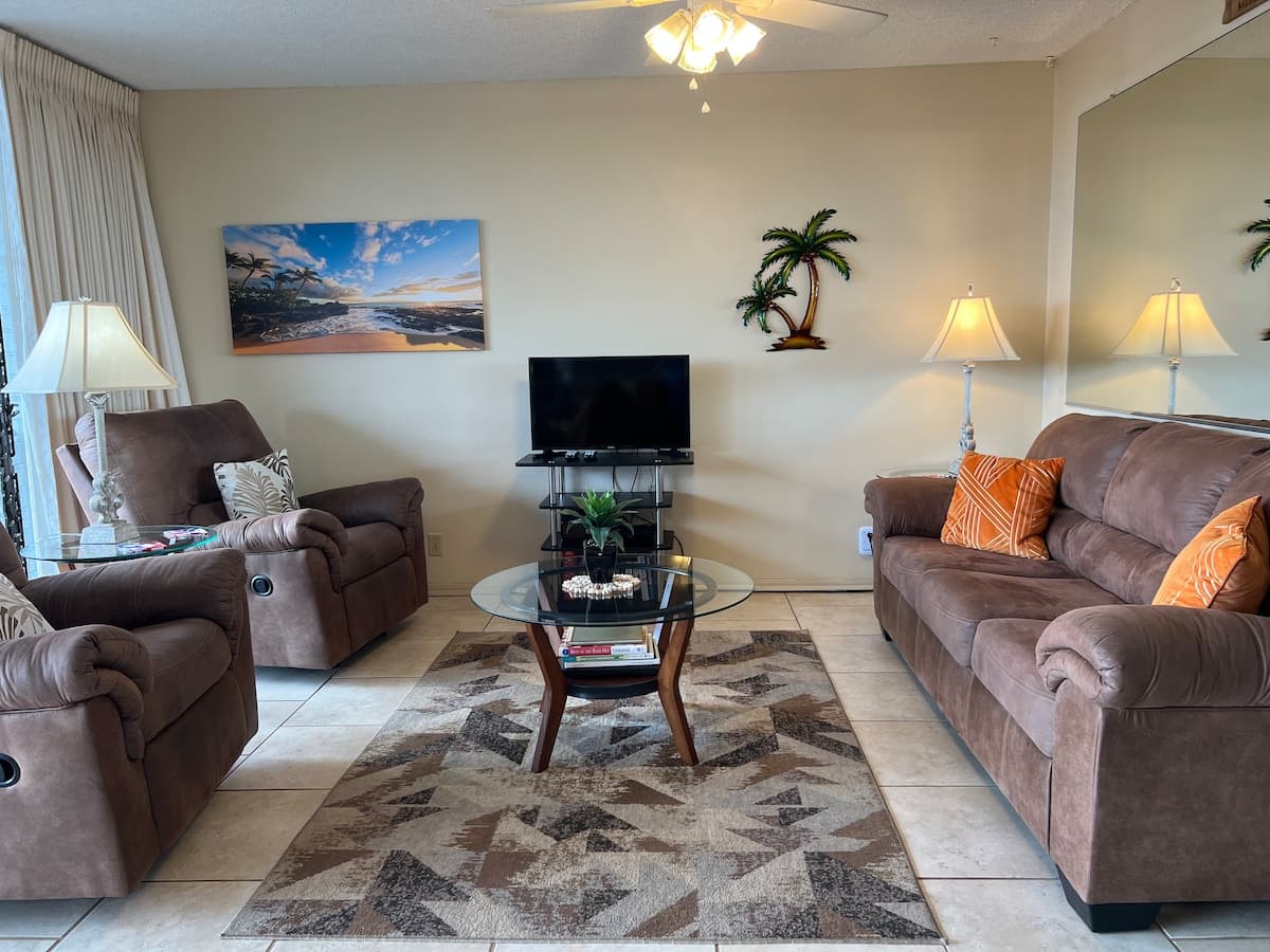 Sunset Sanctuary - Maui Parkshore - Top Floor - Photo 3