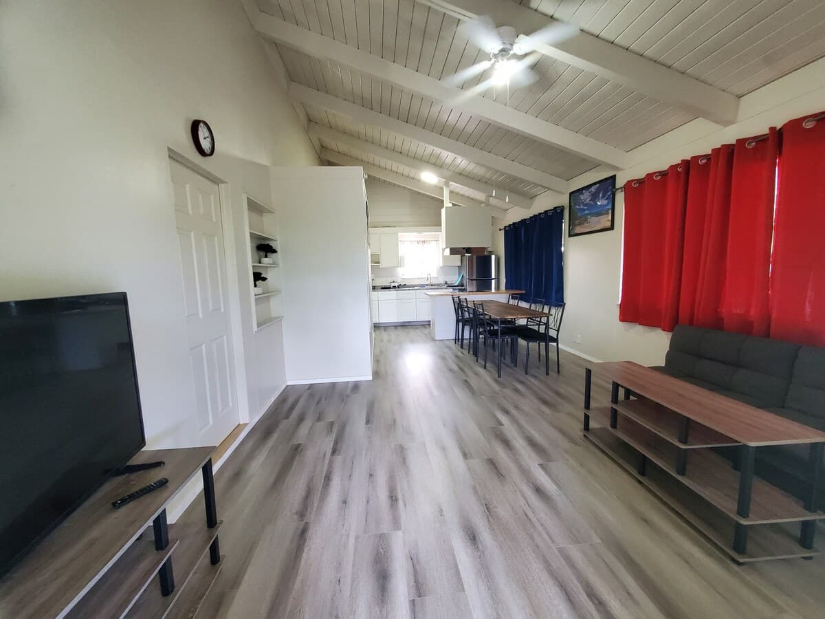 Townhouse in Keaau · ★4.58 · 2 bedrooms · 2 beds · 1 private bath - Photo 4