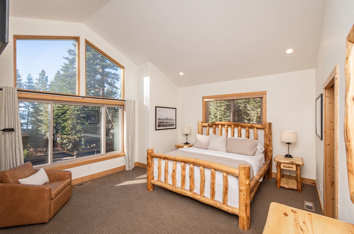 Lakeview Lodge Hot Tub, Beach Walk, Views - Photo 1