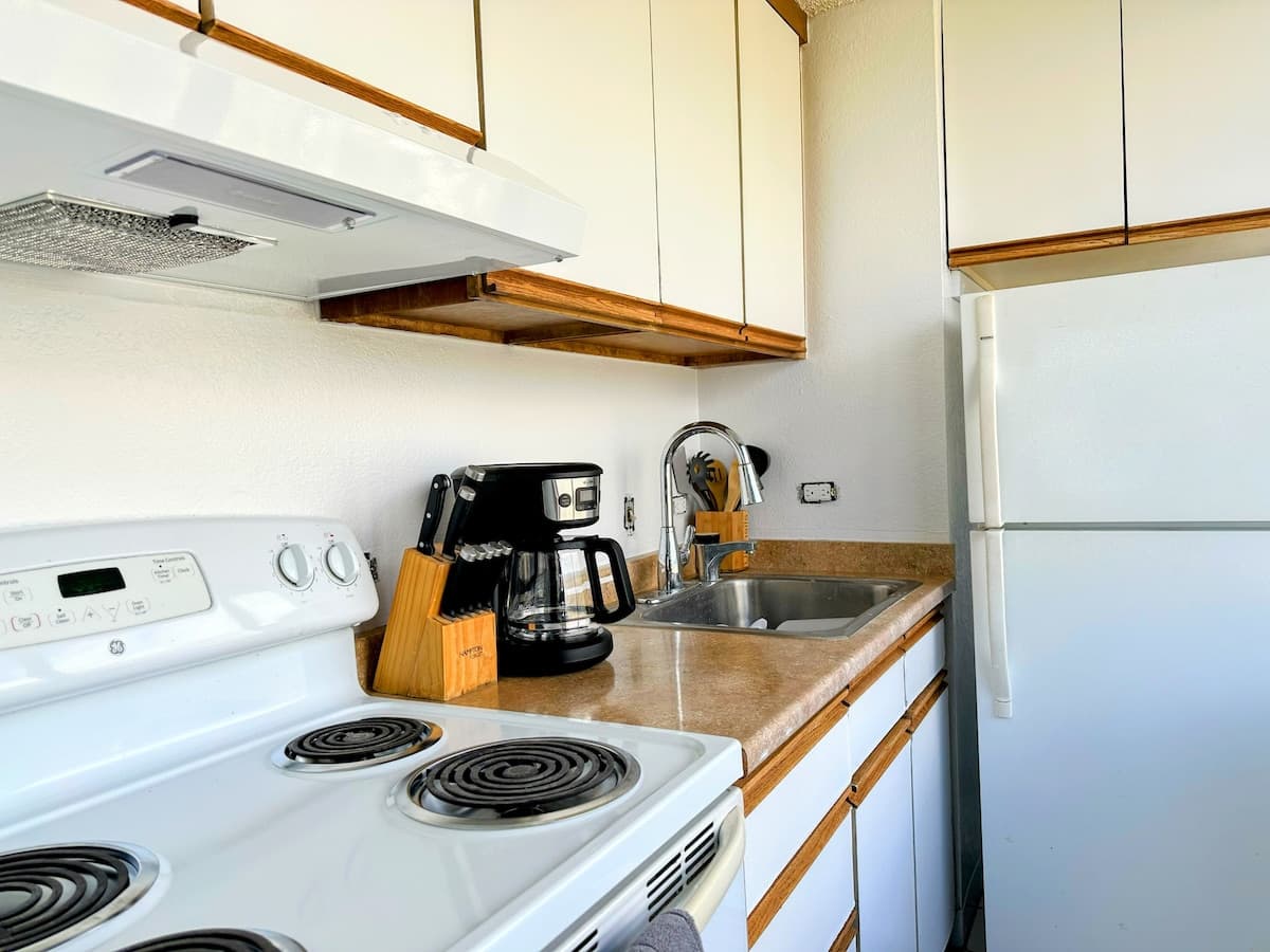 Hotel in Honolulu · ★4.76 · Studio · 2 beds · 1 private bath - Photo 3