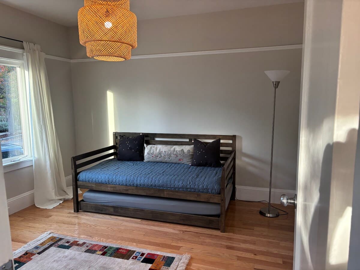 Charming 2BR Between Rockridge & Temescal - Photo 3