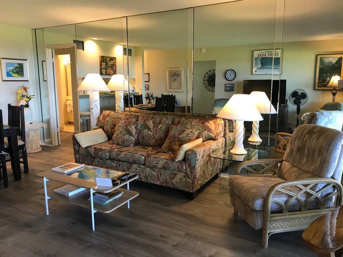 Condo in Lahaina · ★4.67 · 3 bedrooms · 4 beds · 3 baths - Photo 3