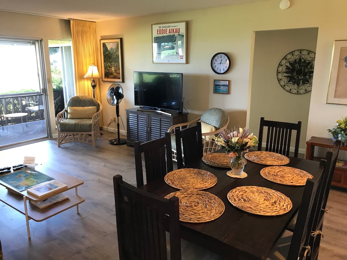 Condo in Lahaina · ★4.67 · 3 bedrooms · 4 beds · 3 baths - Photo 4