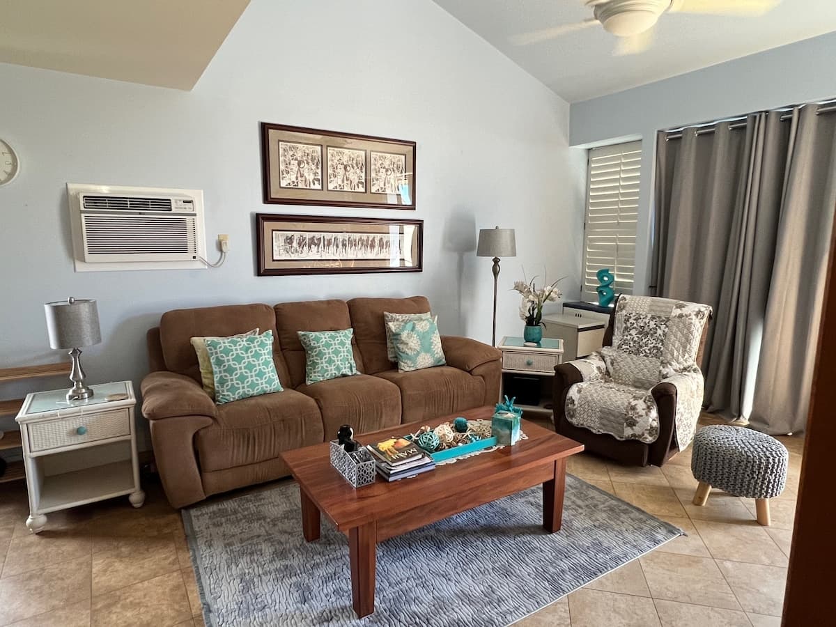 Condo in Kihei · ★5.0 · 2 bedrooms · 3 beds · 1 private bath - Photo 2