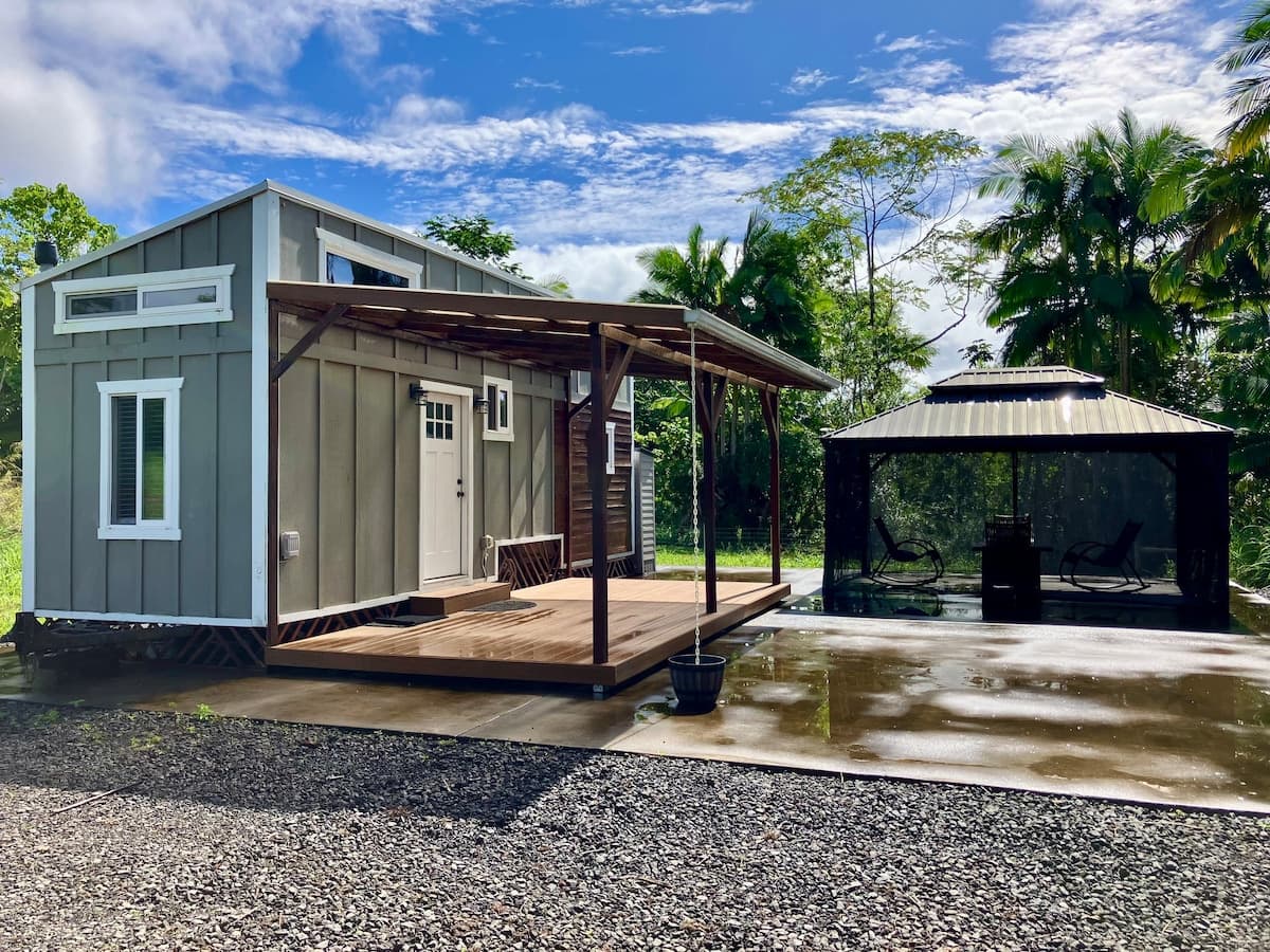 Eco Tiny Home + Outdoor Oasis. 5 min to Hilo. - Photo 1