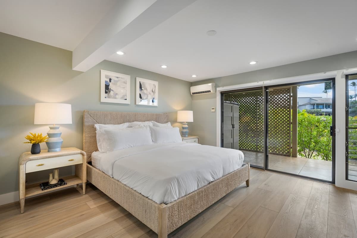 Condo in Wailea · ★4.9 · 2 bedrooms · 4 beds · 2.5 private baths - Photo 3