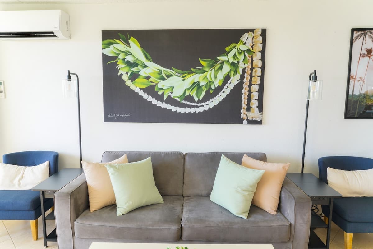 Condo in Kihei · ★4.94 · 2 bedrooms · 3 beds · 1 private bath - Photo 2