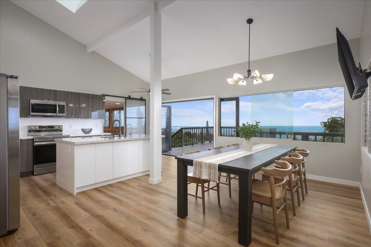 Home in Kailua-Kona · ★4.91 · 4 bedrooms · 6 beds · 3.5 baths - Photo 1