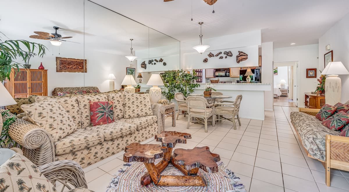 Condo in Wailea · ★4.81 · 1 bedroom · 2 beds · 1 private bath - Photo 3