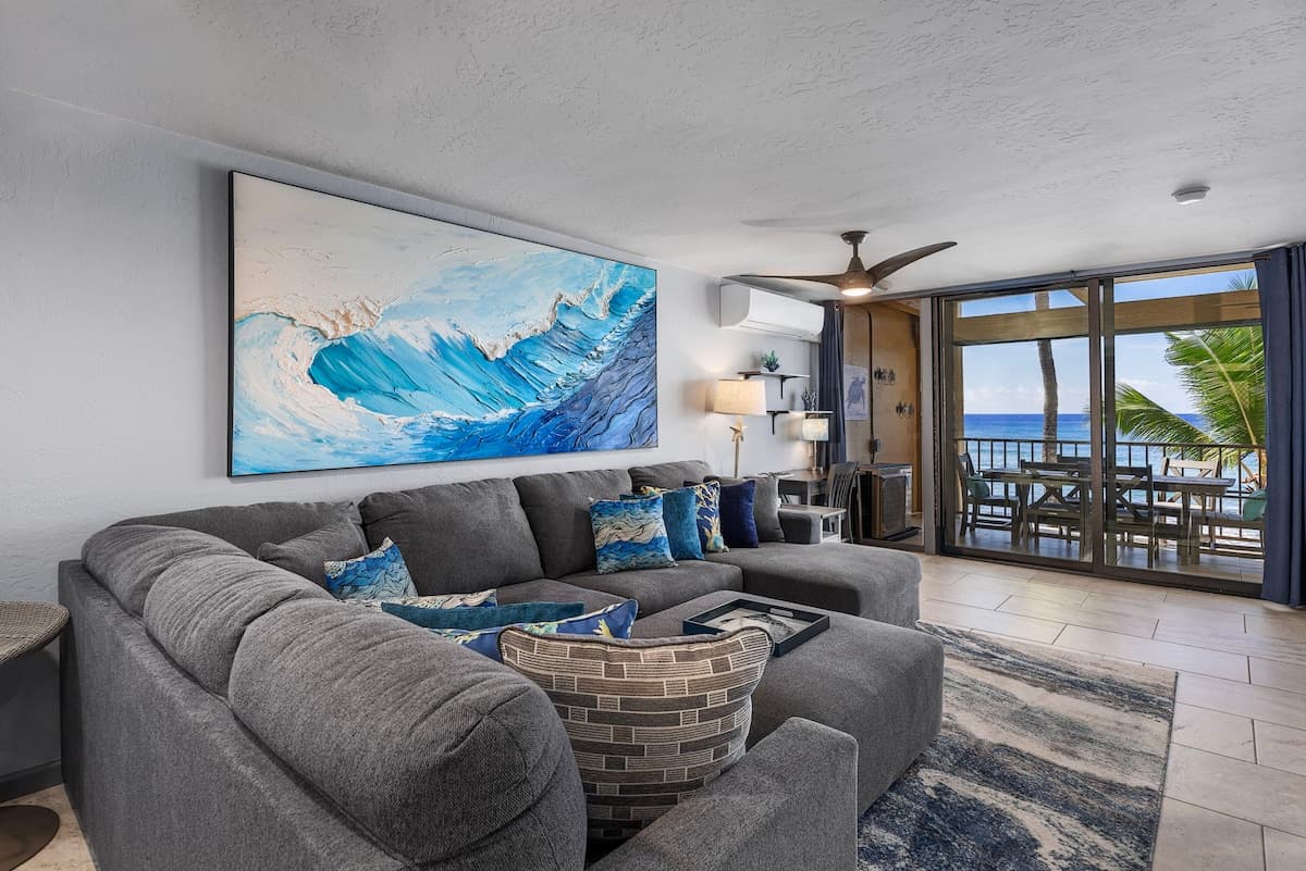 Oceanfront Perfection Unit 306 w/AC Throughout! - Photo 4