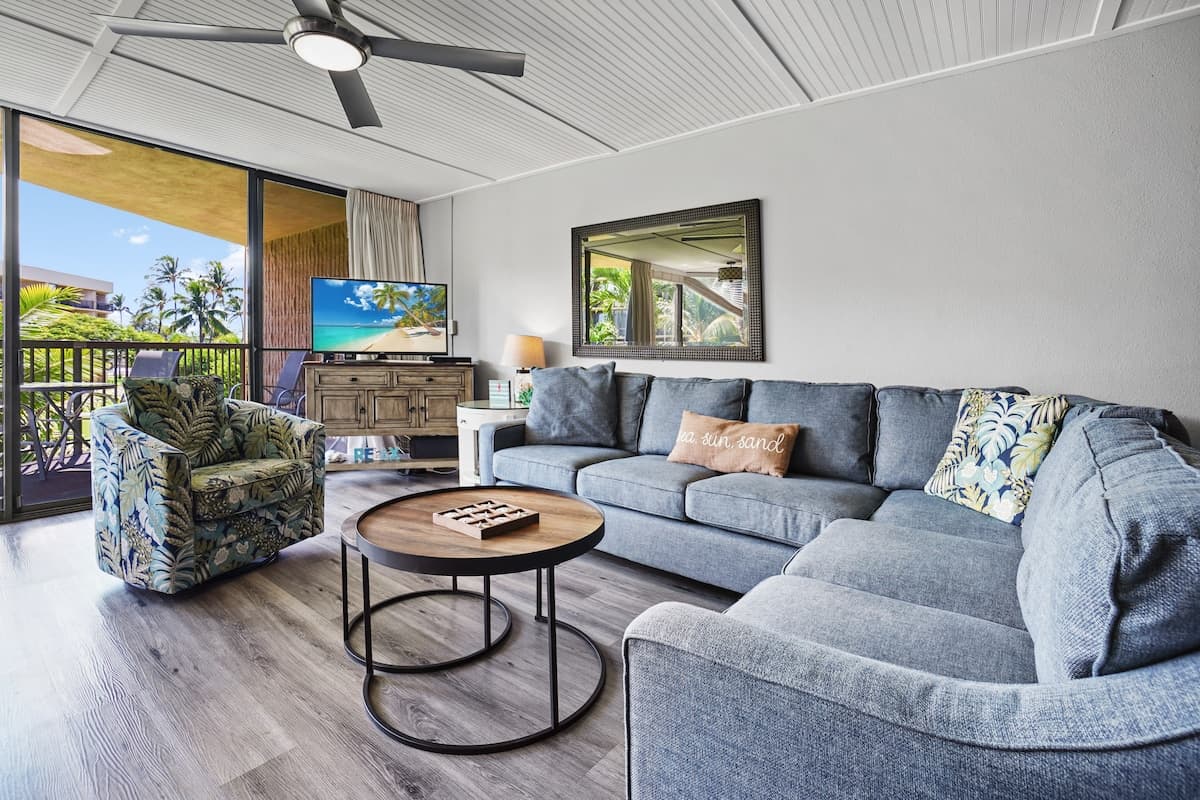 Oceanview-gorgeous sunsets-A/C free parking MSA308 - Photo 4