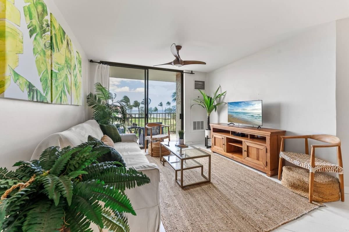 Kihei 525-OceanView, 5 min drive to stores/food - Photo 1