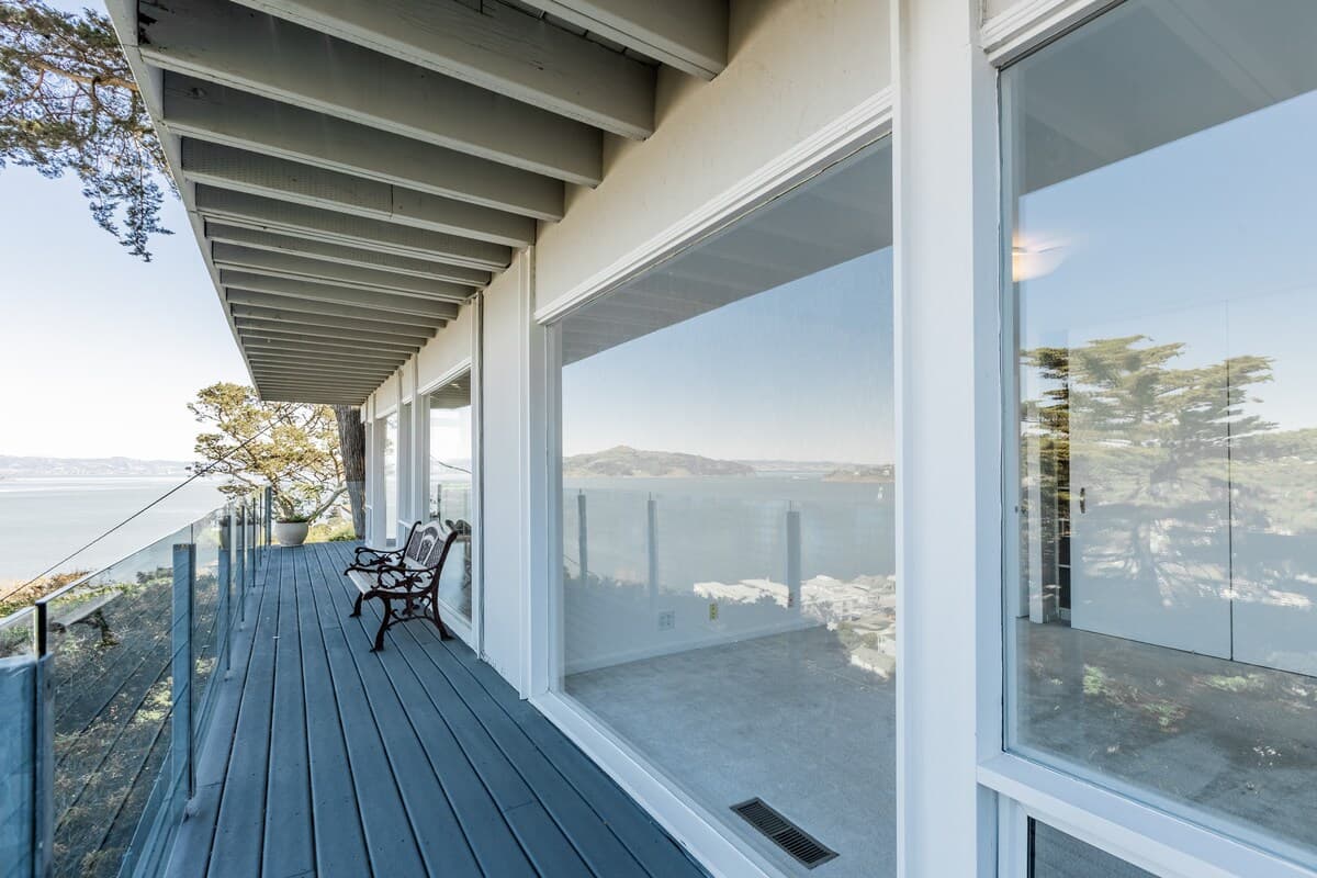 Mid-Century Paradise Above the Clouds, Sausalito - Photo 4