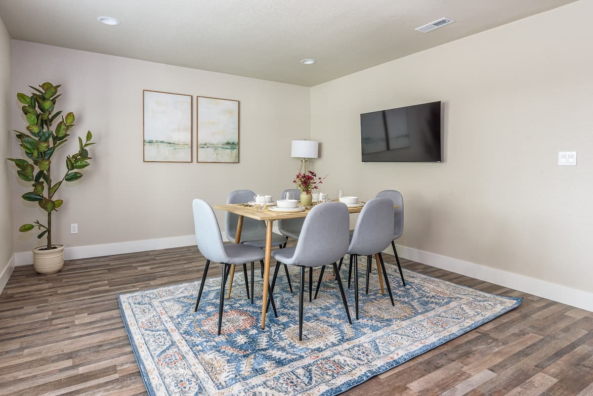 Pet-Friendly Sacramento Home, Fenced Yard, I-5 - Photo 2