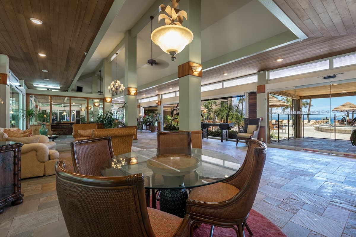 Condo in Lahaina · ★4.97 · Studio · 1 bed · 1 bath - Photo 4