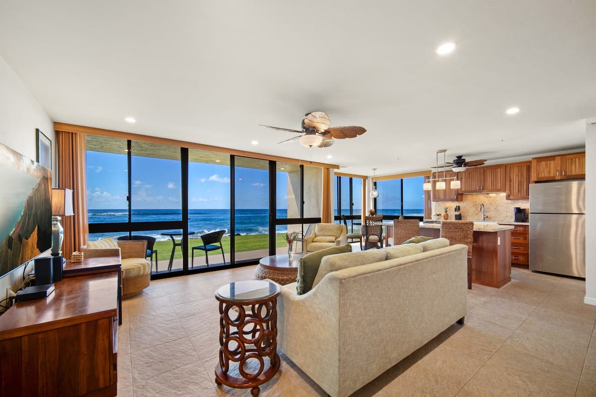 Kuhio Shores Unit 114 Oceanfront 2 Bedroom 2 Bath - Photo 2