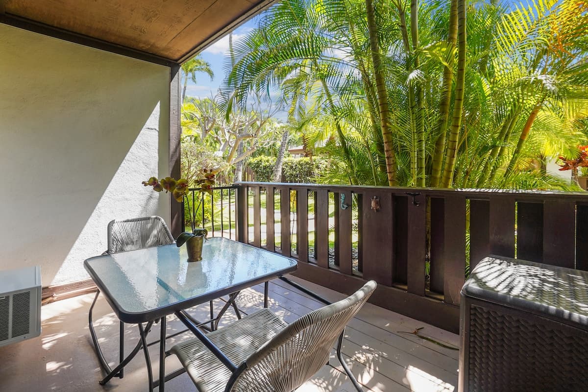 Low rates- A/C-free parking- No resort fees KR103 - Photo 5