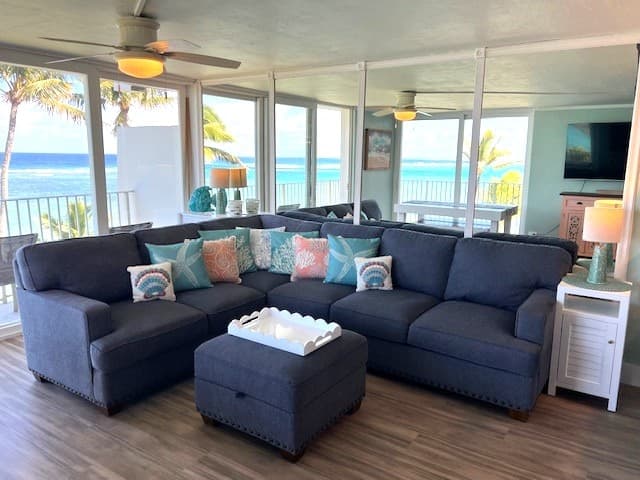 Condo in Hauula · ★4.88 · 3 bedrooms · 8 beds · 2 private baths - Photo 1