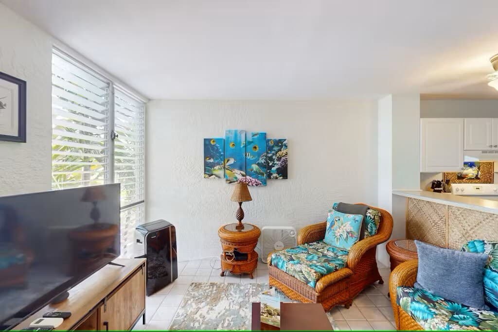 Condo in Kailua-Kona · ★4.89 · 1 bedroom · 1 bed · 1 bath - Photo 4