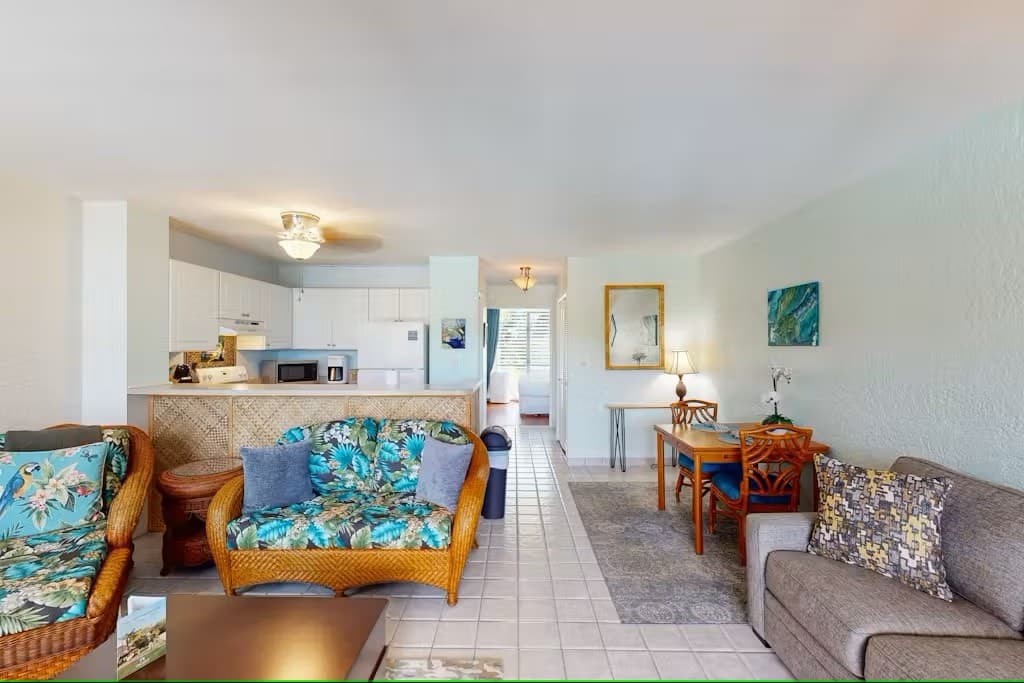 Condo in Kailua-Kona · ★4.89 · 1 bedroom · 1 bed · 1 bath - Photo 2