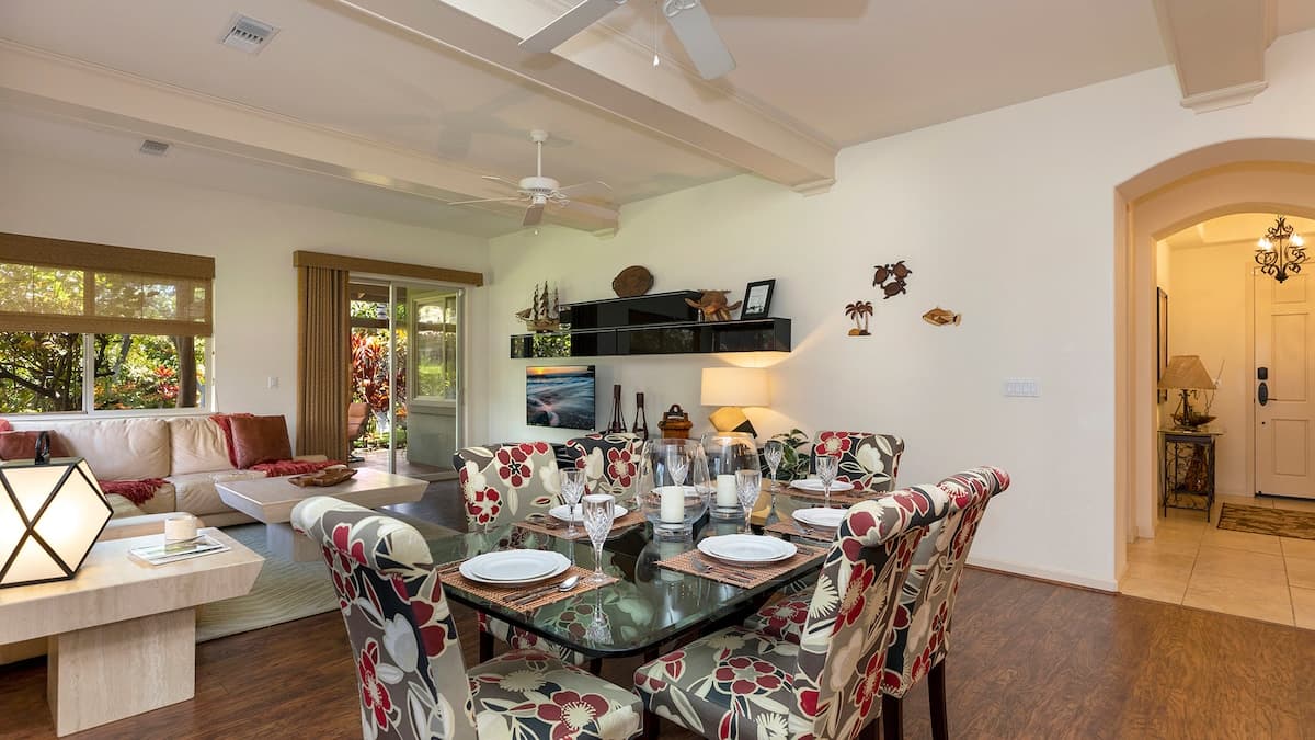 Townhouse in Waimea · ★4.98 · 3 bedrooms · 3 beds · 2.5 baths - Photo 4