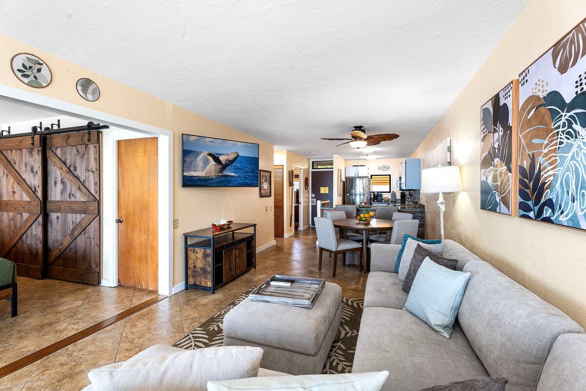 Charming 2 Bedroom/2 Bath with A/C #208 - Photo 5