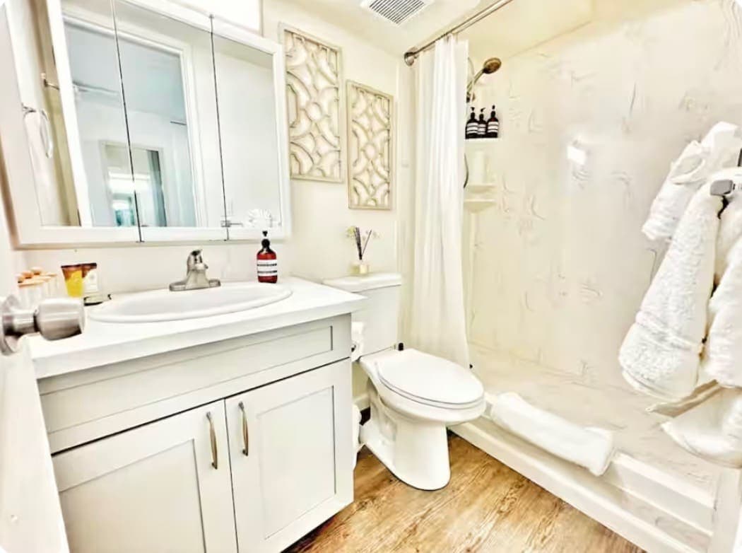 Waikiki studio w/ stunning views from high floor - Photo 2