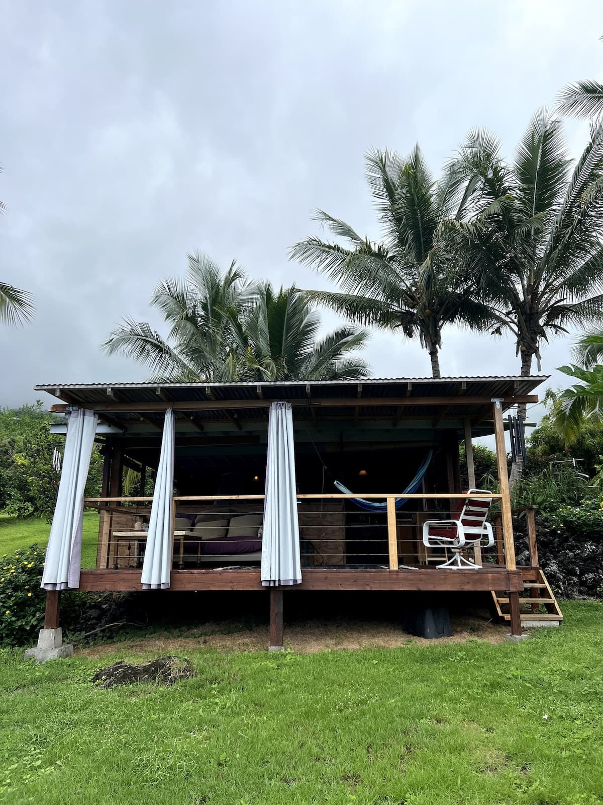 Cabin in Captain Cook · ★4.38 · Studio · 1 bed · 1 private bath - Photo 2