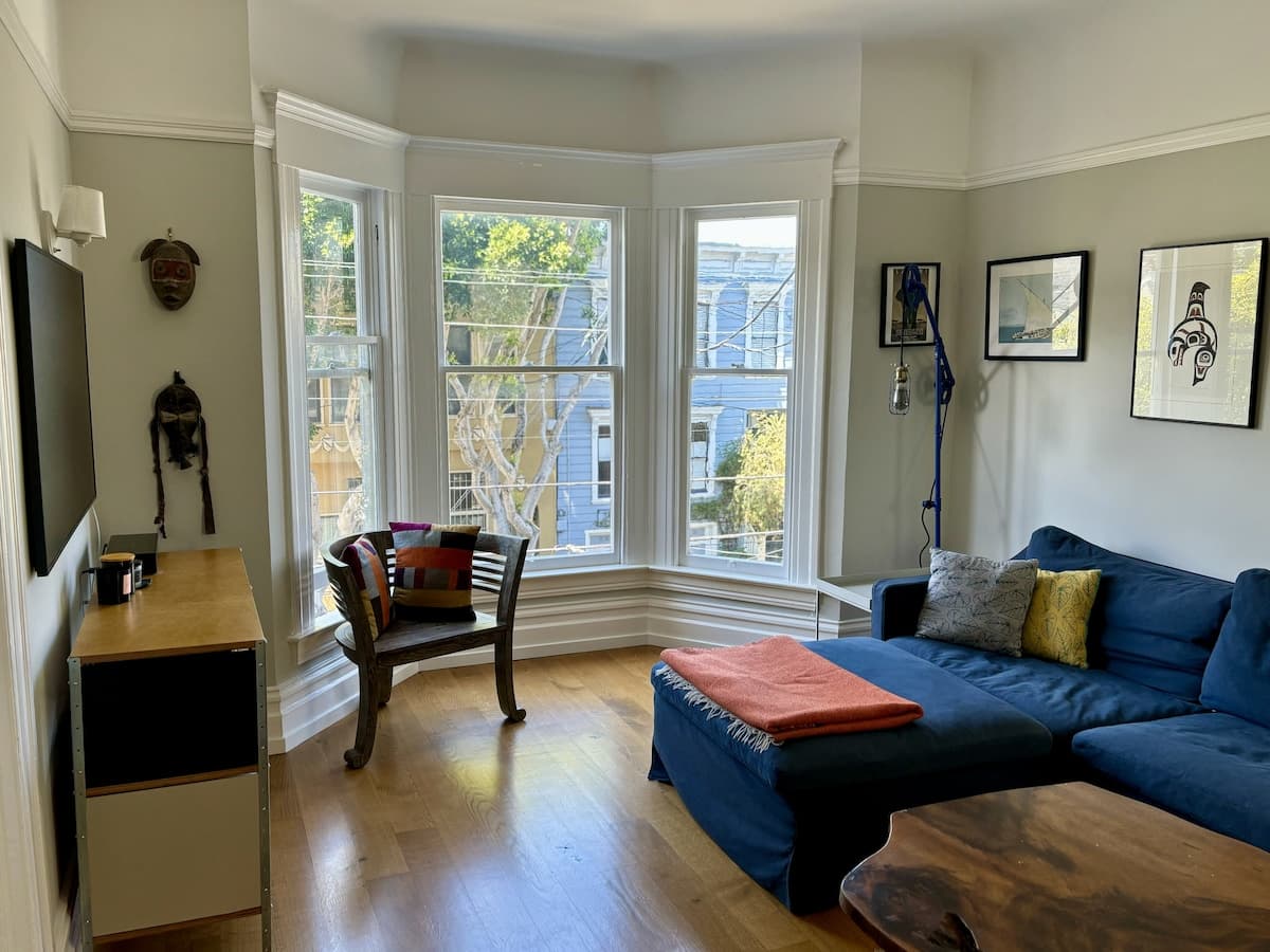 Edwardian Top-Floor Gem by Duboce Park - Photo 2