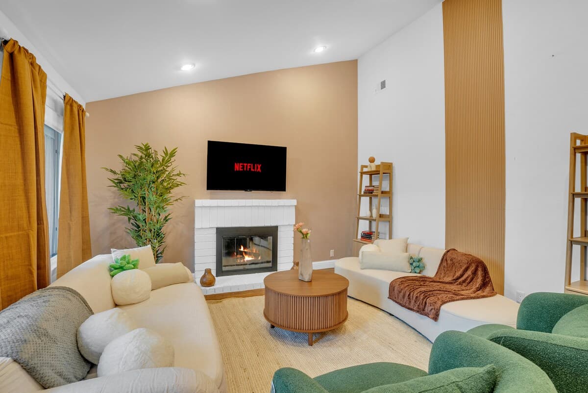 Japandi Retreat with Jacuzzi & Game Room - Photo 4