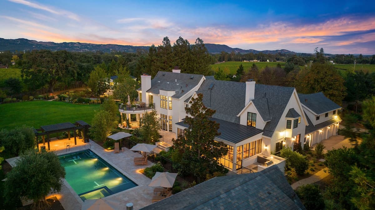 Vineyard Estate Pool, Tennis, Bocce, Fire Pit - Photo 1