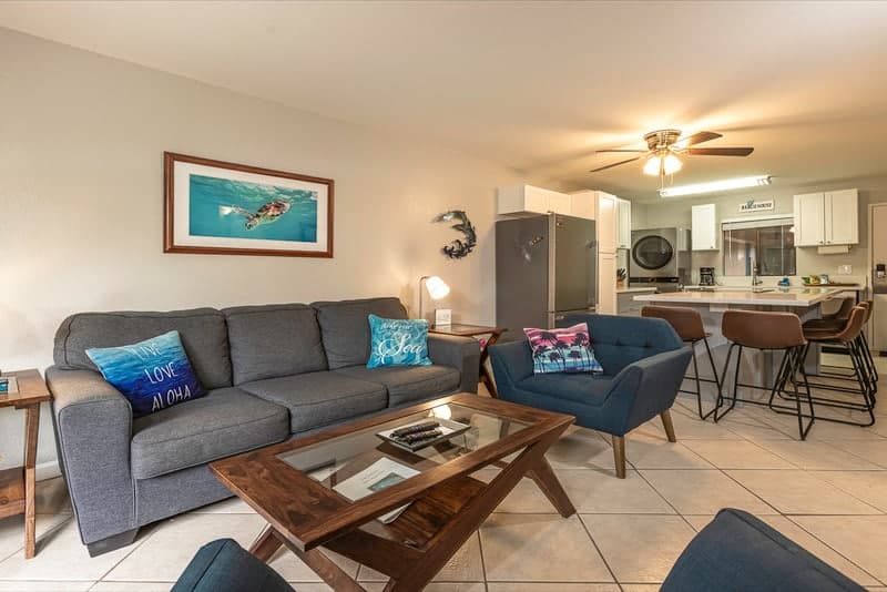 Rental unit in Kihei · ★5.0 · 2 bedrooms · 2 beds · 2 private baths - Photo 4