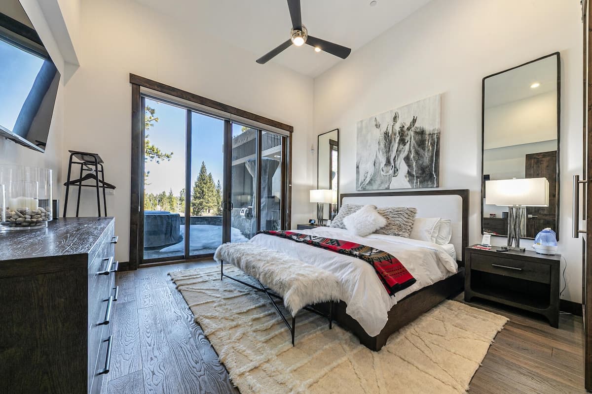 Schaffer's Mill Townhome with Hot Tub & Views - Photo 2