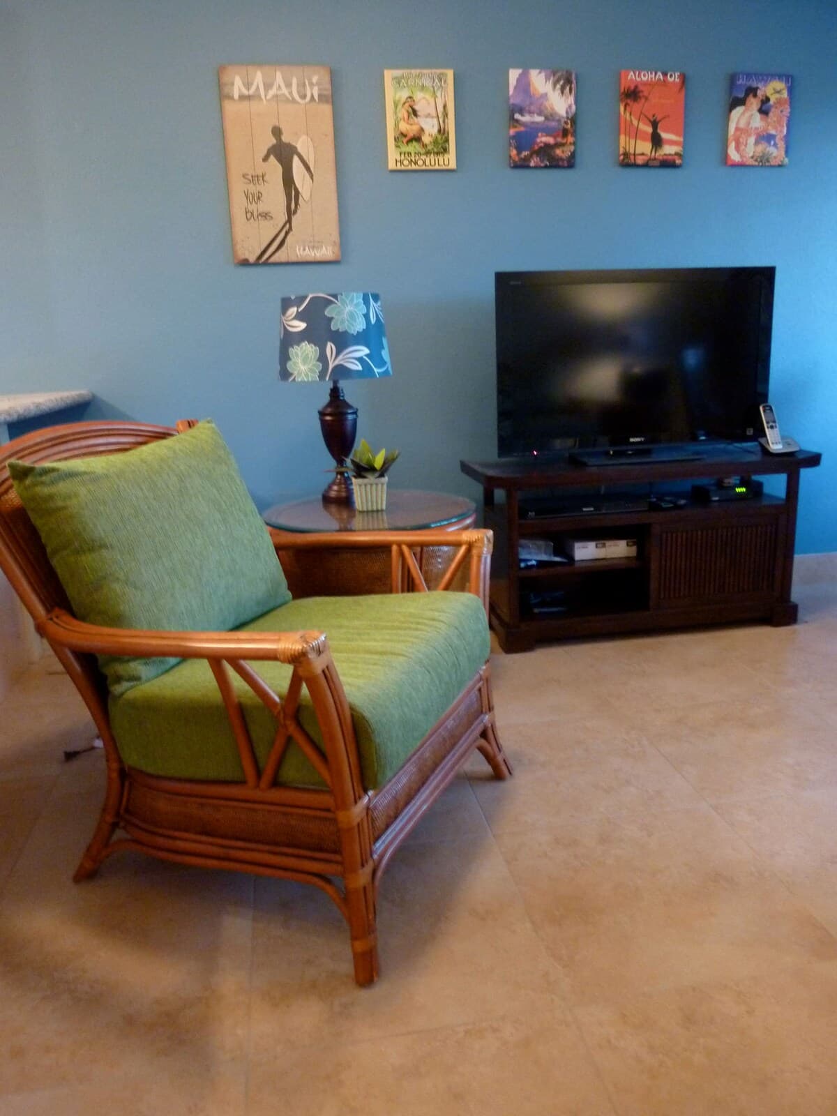 King Bed Shaded Part ocean view - Photo 2